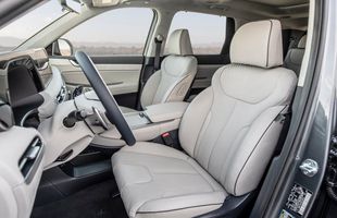 Gigantul asiatic care schimbă piața auto din lume » A lansat mașina hibridă care va avea consum cu 45% mai mic
