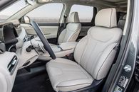 Gigantul asiatic care schimbă piața auto din lume » A lansat mașina hibridă care va avea consum cu 45% mai mic