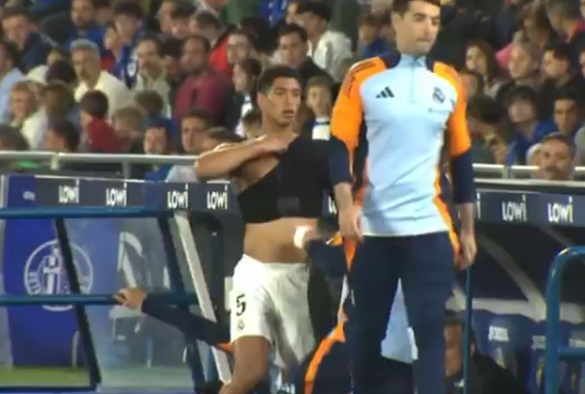 Ce trebuie să facă Jude Bellingham înainte de fiecare meci pentru a evita o pauză de 3 luni » Fanii lui Real Madrid îl roagă să se opereze