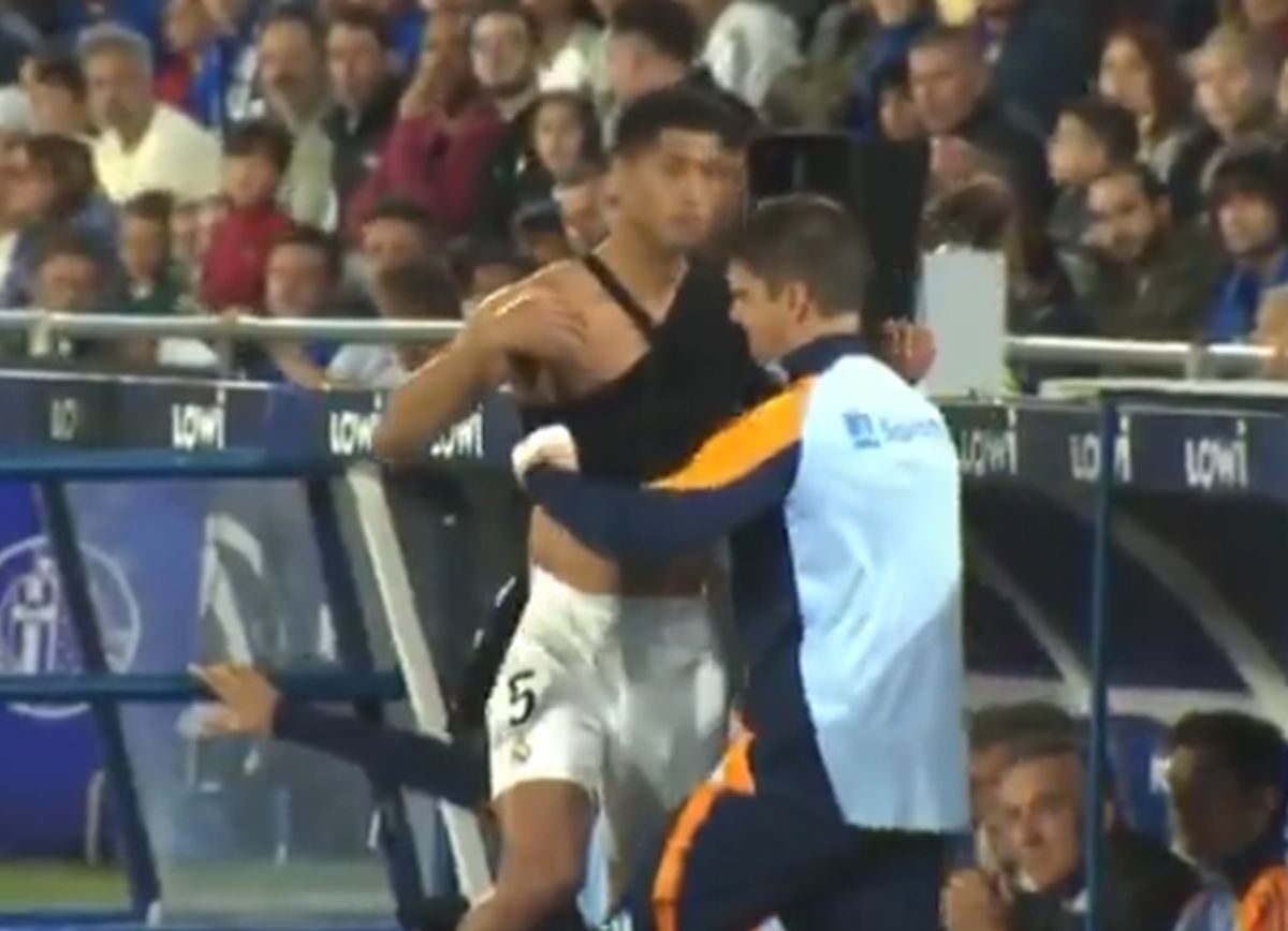 Ce trebuie să facă Jude Bellingham înainte de fiecare meci pentru a evita o pauză de 3 luni » Fanii lui Real Madrid îl roagă să se opereze