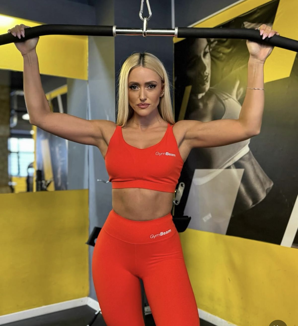 Prezentatoarea TV din România a pus pe jar Instagramul » Apariție incendiară într-o vacanță exotică de ziua ei