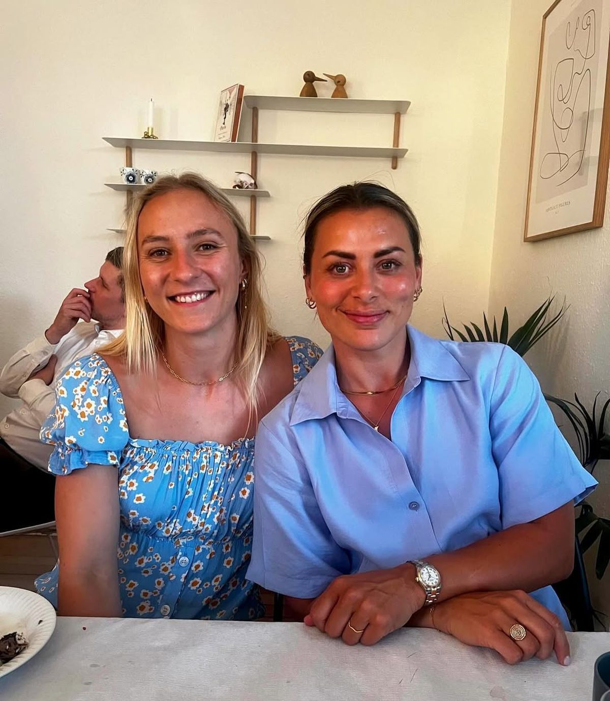 Henny-mania » CSM București trebuie să treacă de jucătoarea cu șanse mari să devină „GOAT” în handbalul feminin