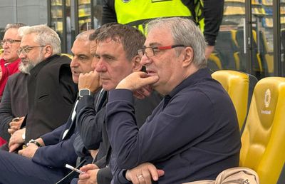 Gică Hagi a venit și la FCSB - Petrolul » Cine l-a însoțit pe selecționer