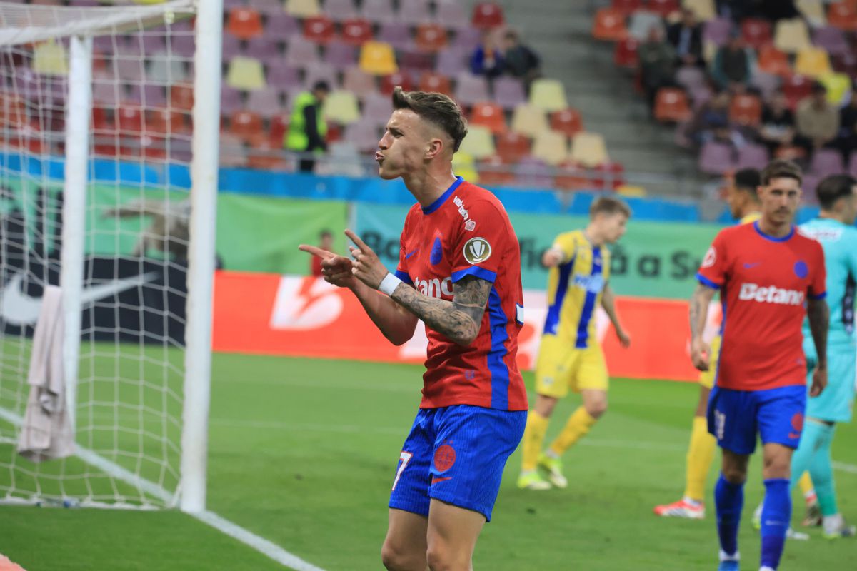 Ilie Dumitrescu i-a văzut la treabă în FCSB - Petrolul și s-a convins: „Dă-le drumul”