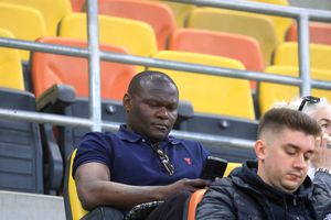 Îl mai ții minte? Apariție-surpriză la FCSB - Petrolul: fostul atacant al Rapidului a urmărit meciul din tribune