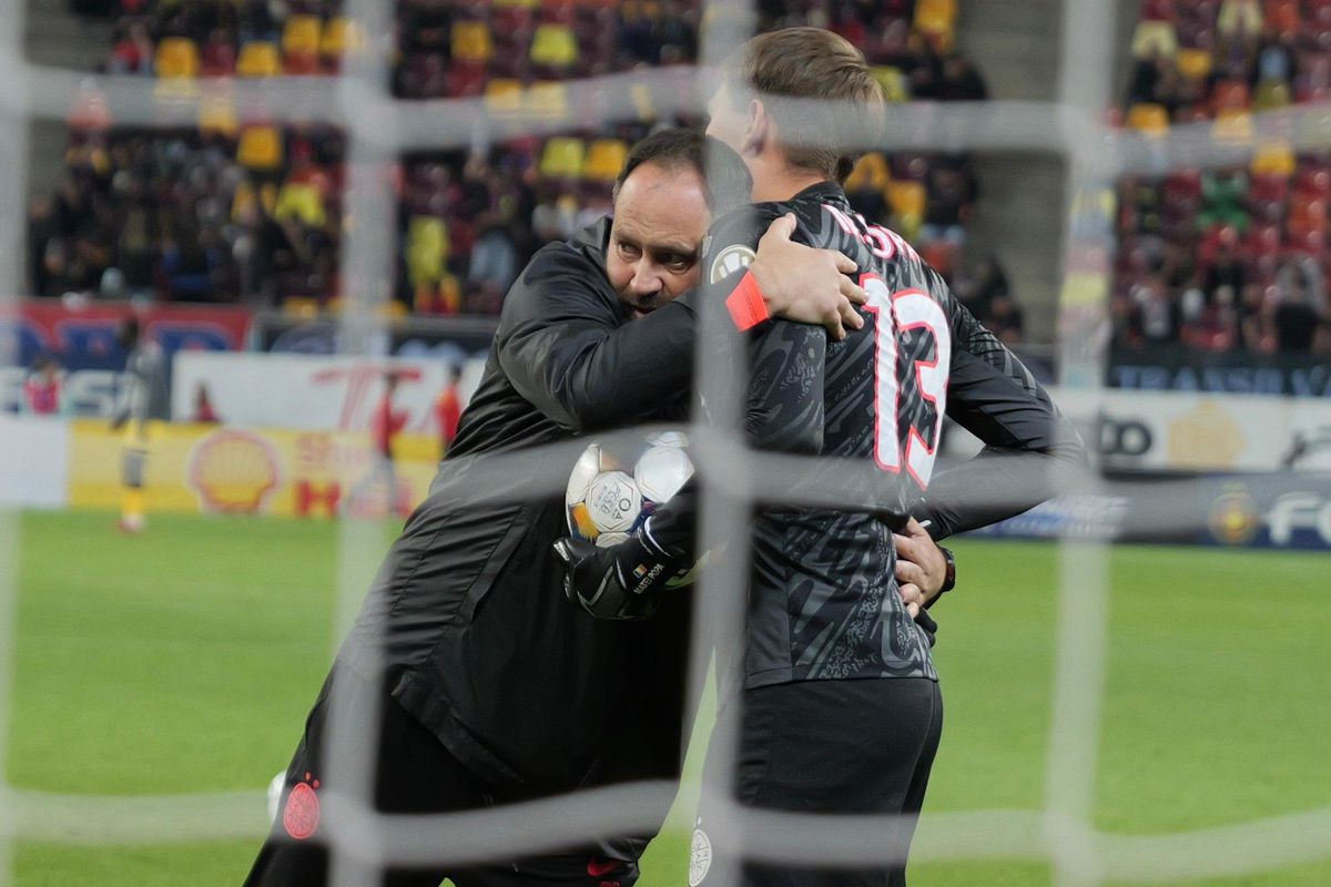 Imagini din meci FCSB - Petrolul // foto: Ionuț Iordache și Andrei Furnigă