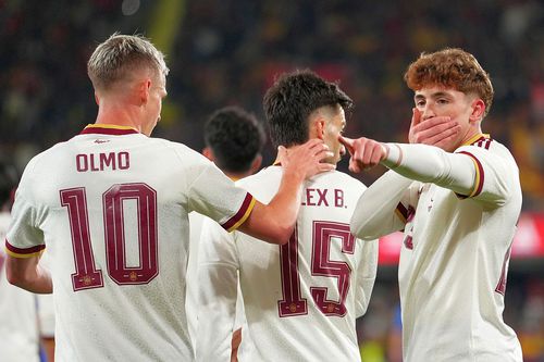 Victor Munoz, în dreapta, după primul - și unicul - lui gol la naționala Spaniei // foto: Guliver/gettyimages