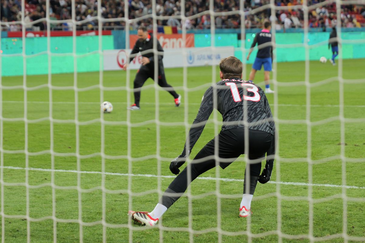 Ilie Dumitrescu i-a văzut la treabă în FCSB - Petrolul și s-a convins: „Dă-le drumul”