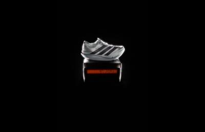 Cel mai rapid, cel mai ușor, din toate timpurile. adidas lansează primul pantof de alergare sub 100 de grame: Adizero Adios Pro Evo 3