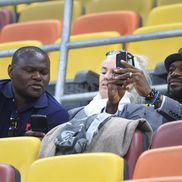 Pierre Boya a fost prezent la FCSB - Petrolul. FOTO: Ionuț Iordache (GSP.RO)