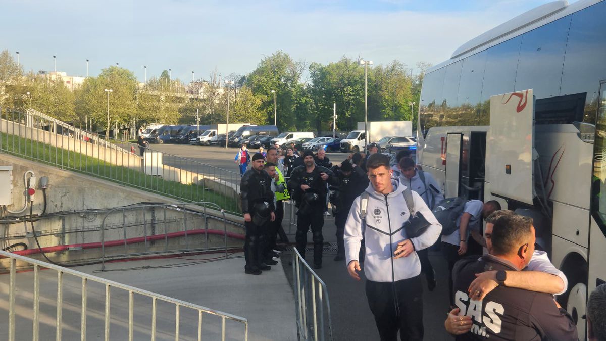 Imagini înainte de FCSB - Petrolul // foto: Ionuț Iordache și Andrei Furnigă