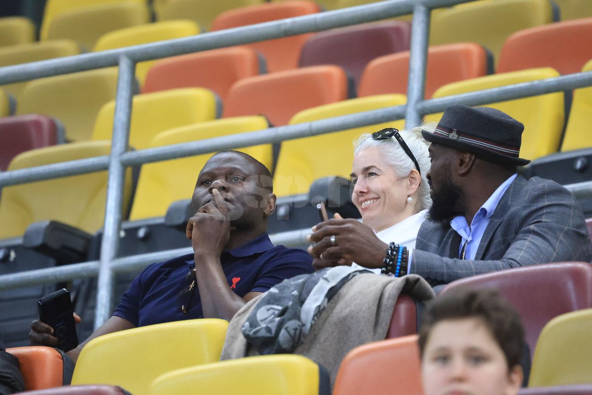 Îl mai ții minte? Apariție-surpriză la FCSB - Petrolul: fostul atacant al Rapidului a urmărit meciul din tribune