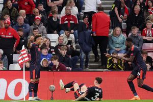 Șocant ce s-a întâmplat în prima repriză din Sunderland - Nottingham, duel cu miză la retrogradare în Premier League