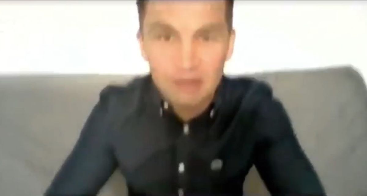 Ionuț Stroe, prima reacție după ce a apărut în chiloți la TV: „Toți care vor sări să critice poartă pantaloni de ski acasă”