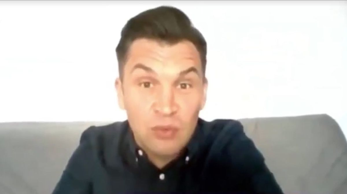 Ionuț Stroe, prima reacție după ce a apărut în chiloți la TV: „Toți care vor sări să critice poartă pantaloni de ski acasă”