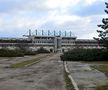 Din exterior, stadionul pare platou de film de groază
FOTO: Vlad Nedelea