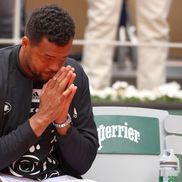 Jo-Wilfried Tsonga și-a luat rămas bun de la tenis în lacrimi, pe centralul de la Roland Garros  / Sursă foto: Guliver/Getty Images