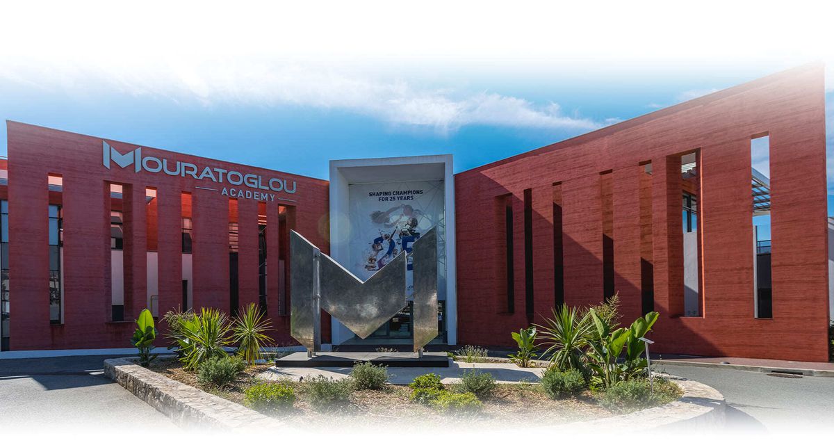 Imperiul Patrick Mouratoglou » Antrenorul lui Halep a explicat pentru GSP cum a clădit o rețea incredibilă în tenis: „Avem 4000 de jucători, cea mai mare bază din Europa”