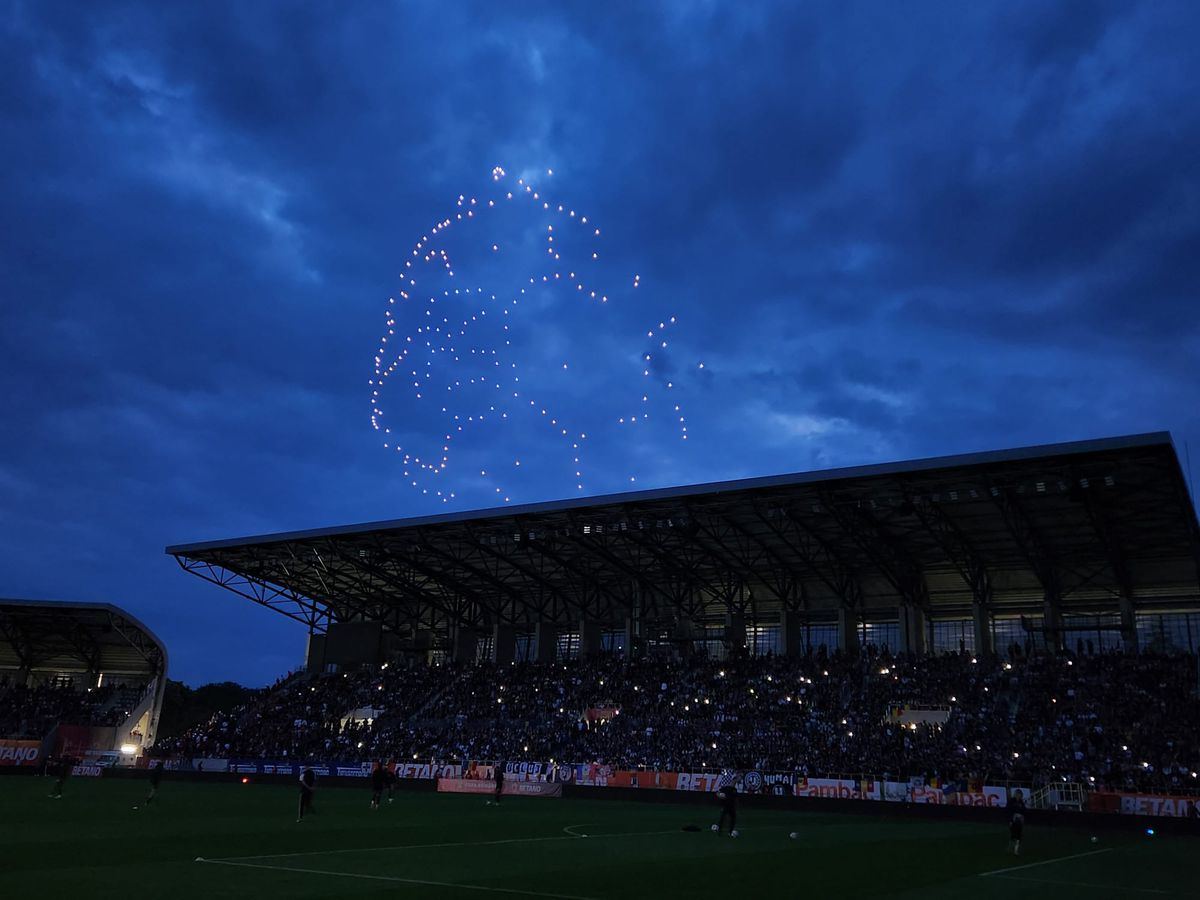 Spectacol de lumini în pauza finalei Cupei României