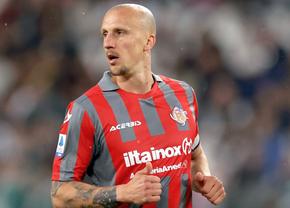 Vlad Chiricheș s-a accidentat din nou » Unde va juca în sezonul viitor căpitanul naționalei?