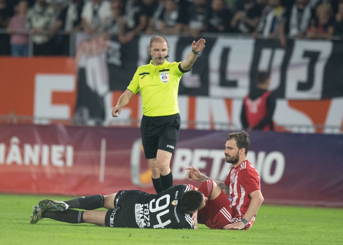 Ioan Ovidiu Sabău, după finala Cupei României: „E prea devreme să vorbim de ce va fi de mâine. Am nevoie de 2-3 zile libere, am fost foarte afectat”