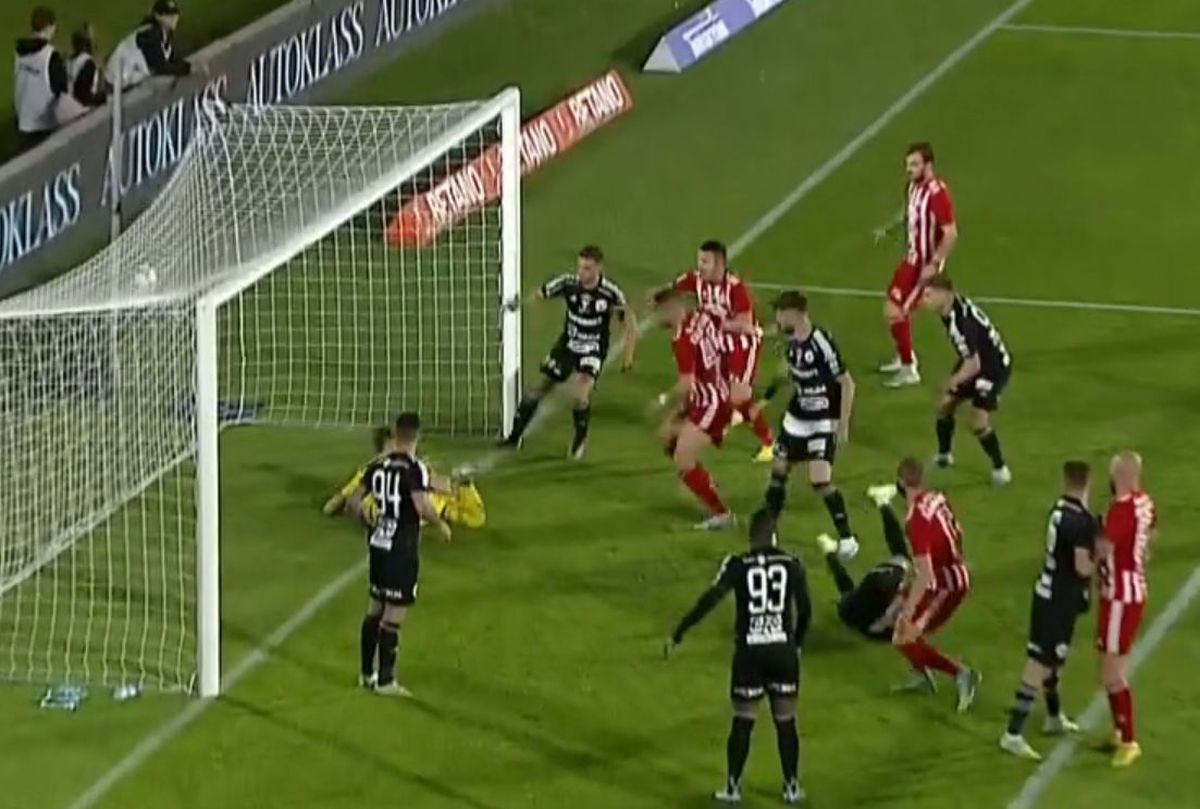 Fază controversată în finala Cupei României » Sepsi a cerut gol, Cătălin Popa și Istvan Kovacs n-au fost de acord