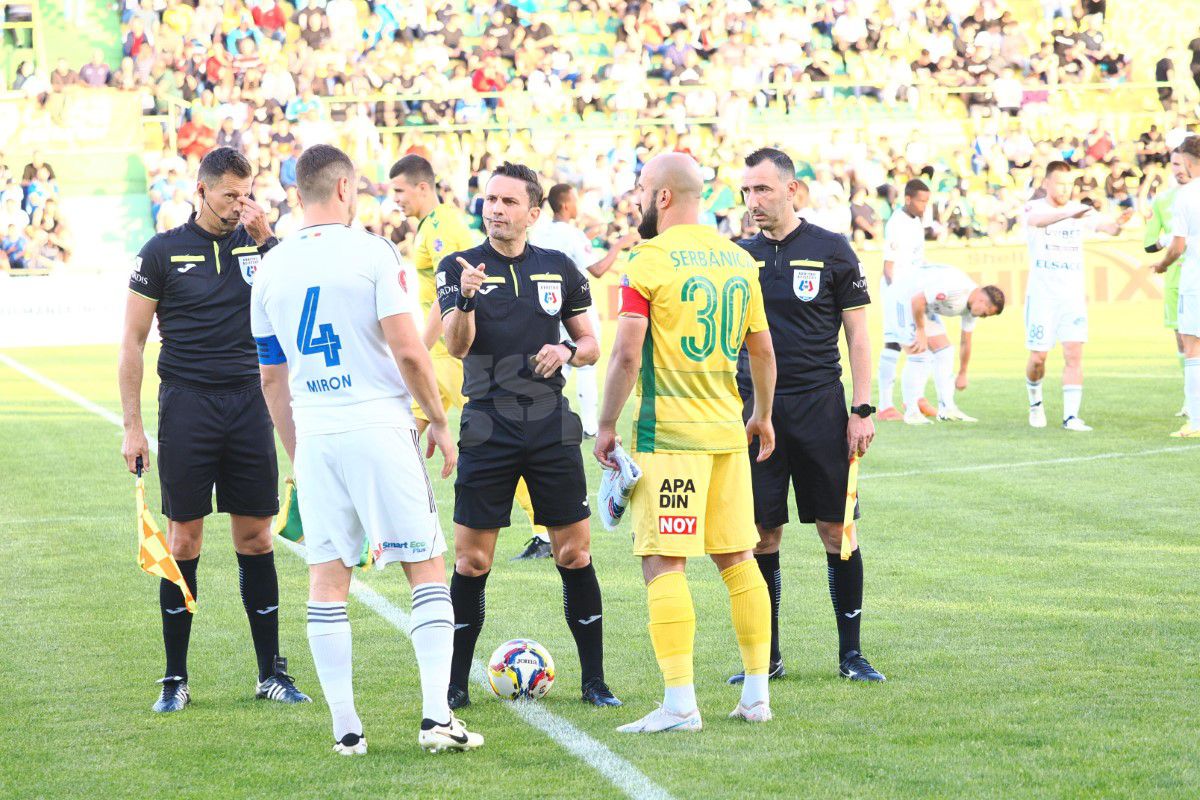 CS Mioveni - FC Botoșani 0-1 » Așa voiau în „A”?! Mioveniul a lăsat de dorit în decisivul pentru Superligă, iar moldovenii își păstrează locul în elită!