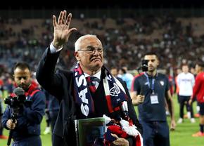 Momente emoționante la ultimul meci din cariera lui Claudio Ranieri » Portița deschisă lăsată de emblematicul antrenor italian