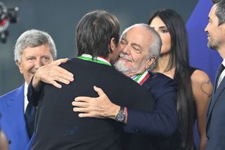 Habemus Conte?! » Cum l-a putut convinge Napoli pe antrenorul campioanei să renunțe la divorțul așteptat
