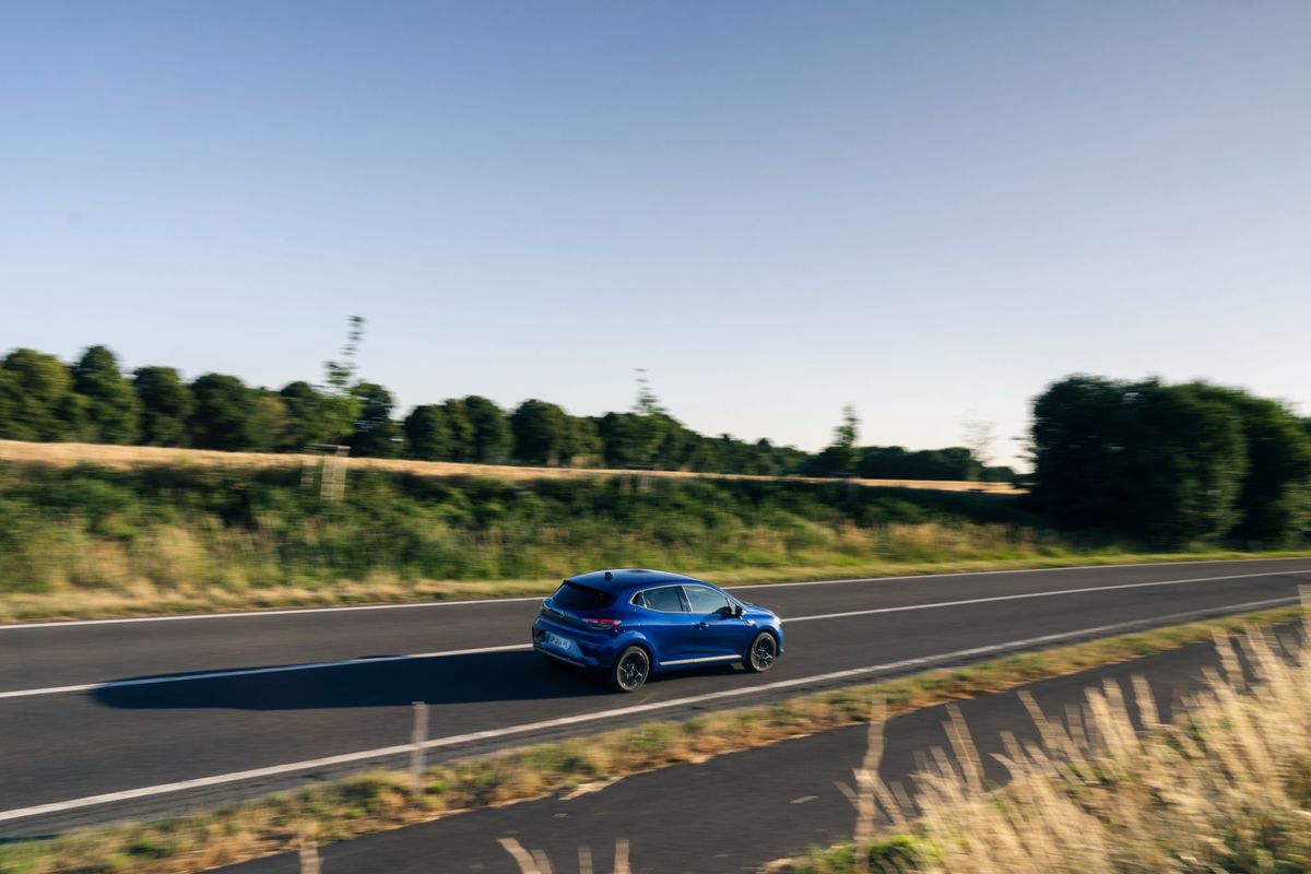 Dacia Sandero a pierdut primul loc în Europa! Cum arată mașina ieftină și cochetă care a depășit-o la vânzări