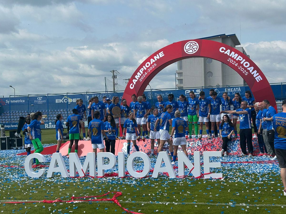 Farul a câștigat campionatul la fotbal feminin