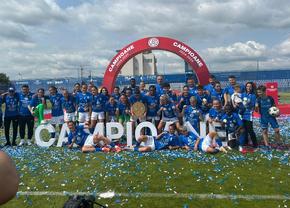 Farul a primit trofeul de campioană! Imagini superbe de la Ovidiu: copiii au invadat terenul