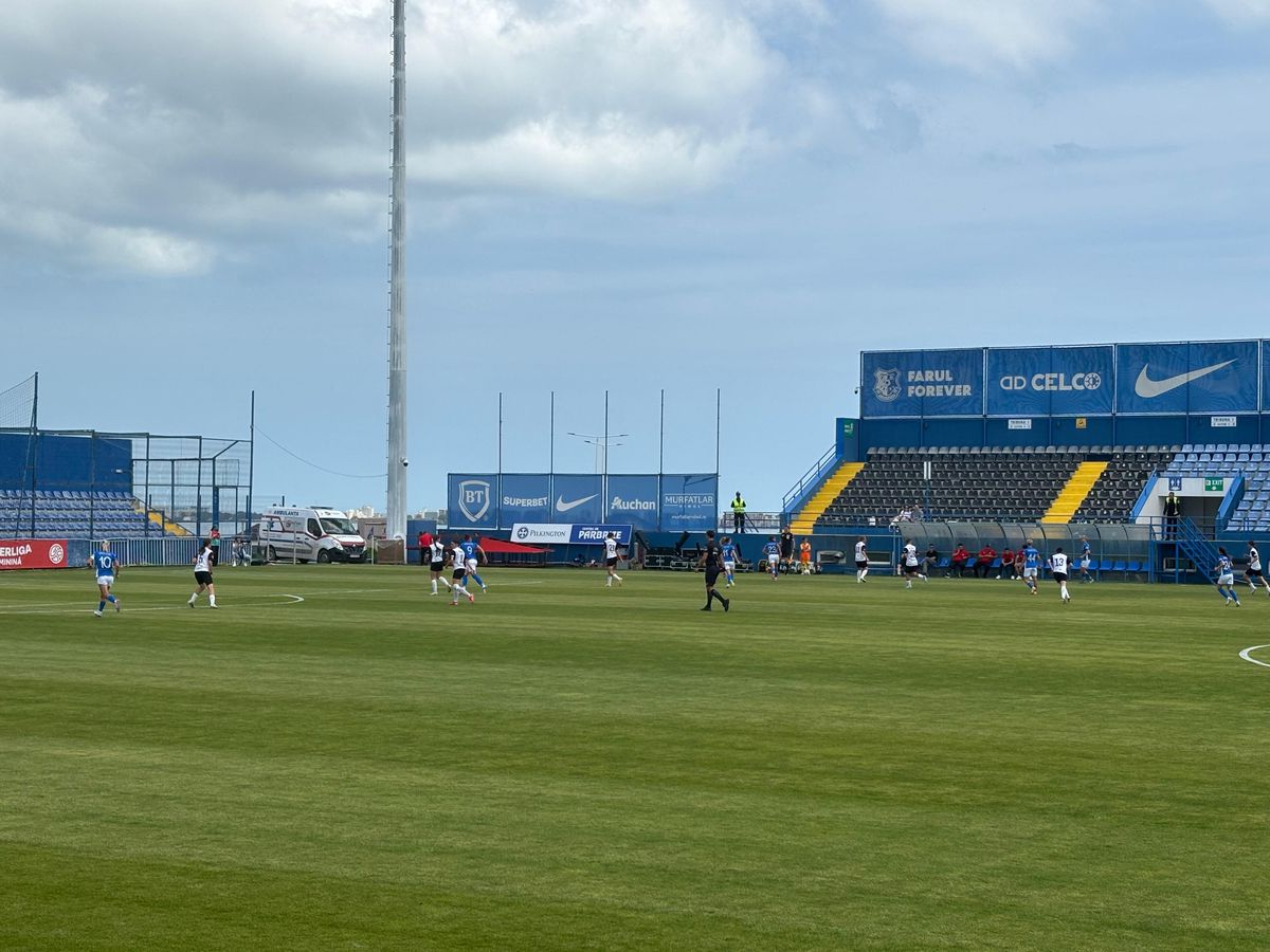 Farul, antrenament cu public la ultimul meci din Superliga feminină. Ploaie de goluri la Ovidiu