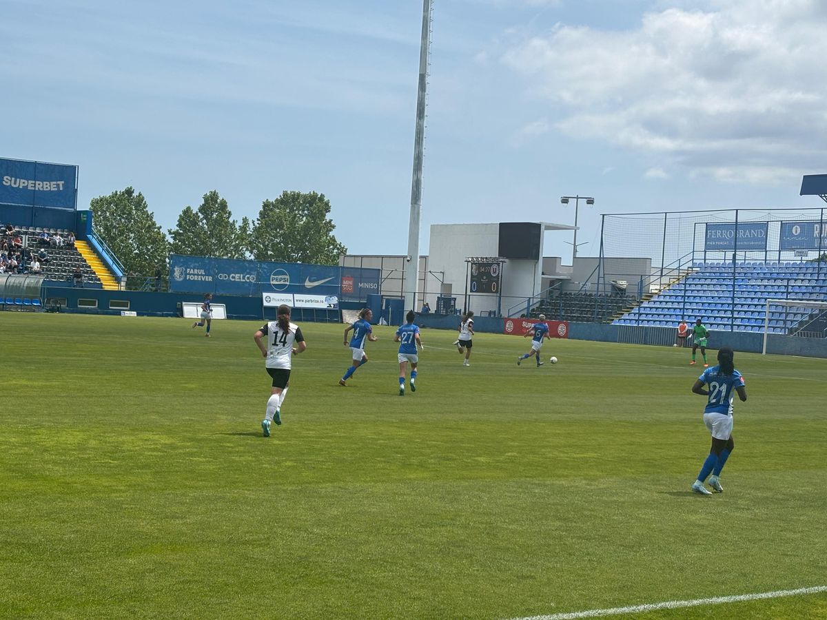 Farul, antrenament cu public la ultimul meci din Superliga feminină. Ploaie de goluri la Ovidiu