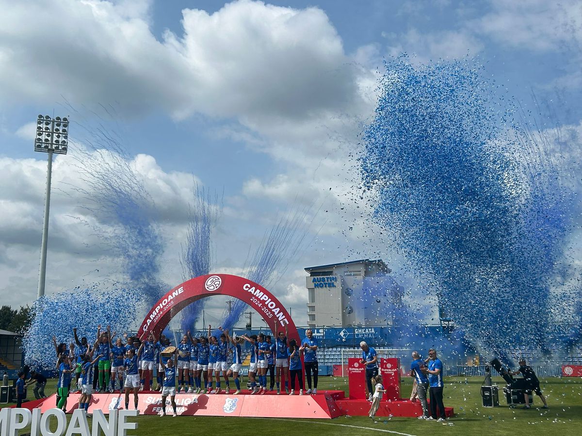 Farul a câștigat campionatul la fotbal feminin