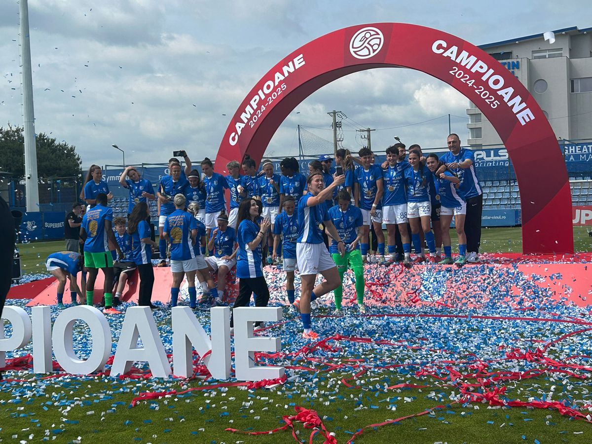 Farul a câștigat campionatul la fotbal feminin