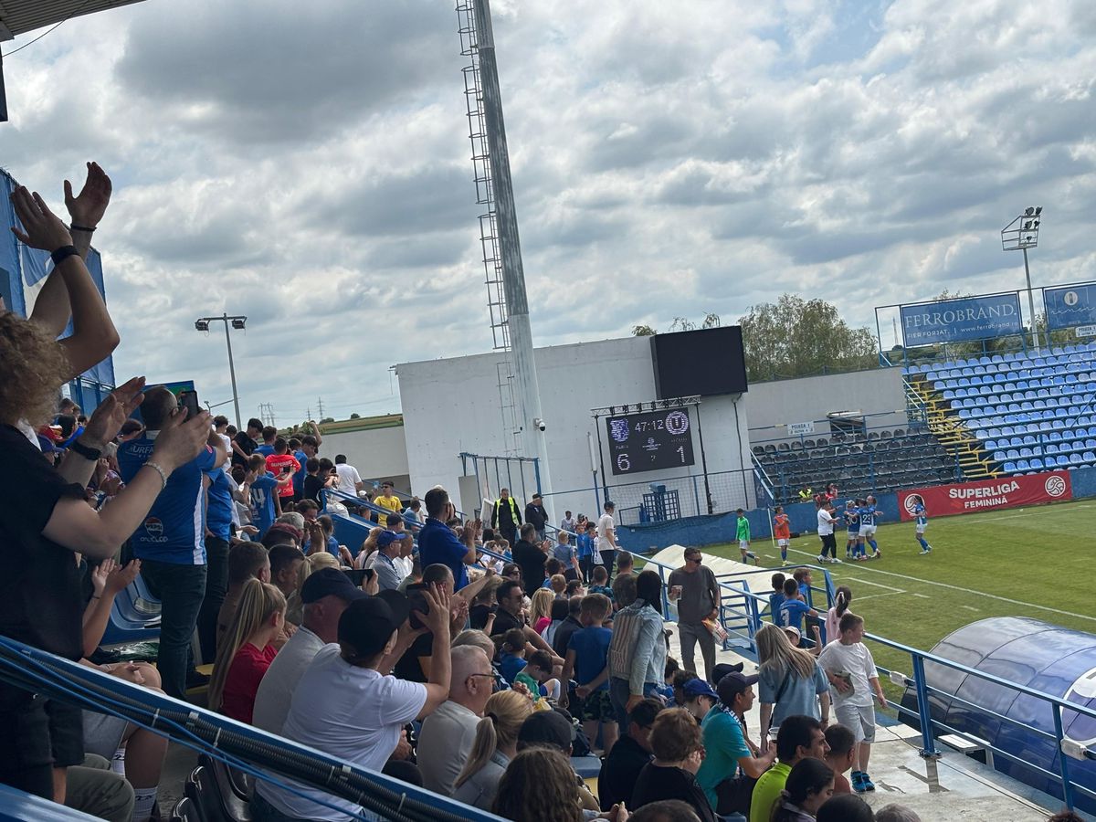 Farul - U Cluj la fotbal feminin
