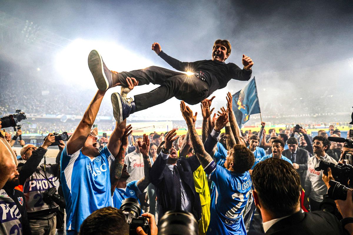 Antonio Conte, celebrând Scudetto