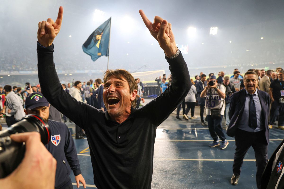 Antonio Conte, celebrând Scudetto