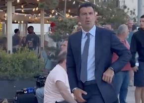 Luis Figo, apostrofat de fanii Barcelonei: „Trădătorule!” » A răspuns cu un gest golănesc