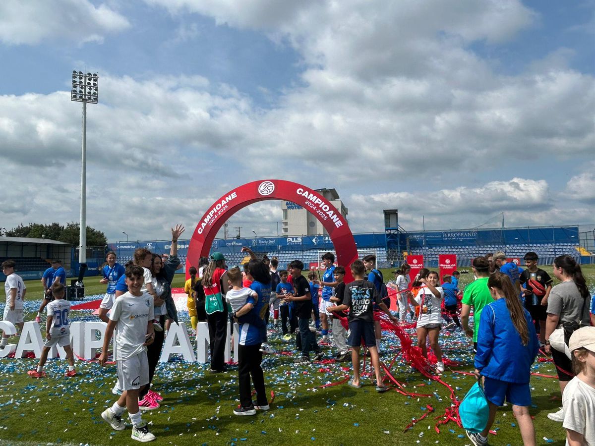 Farul a câștigat campionatul la fotbal feminin