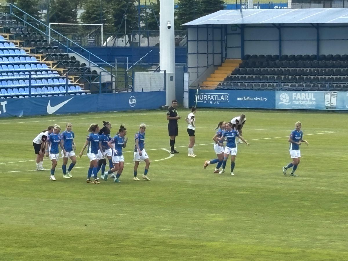 Farul, antrenament cu public la ultimul meci din Superliga feminină. Ploaie de goluri la Ovidiu