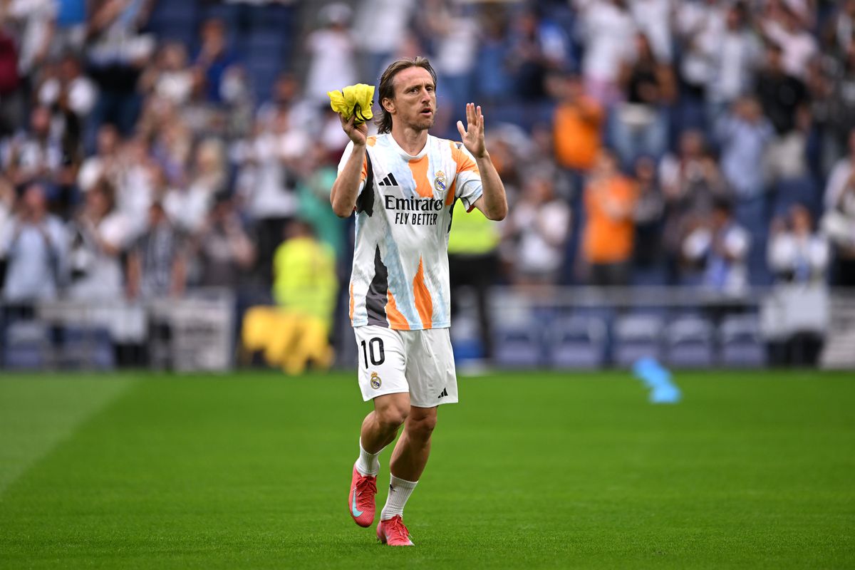 Omagiu pentru Luka Modric, la ultimul lui meci pe „Santiago Bernabeu”