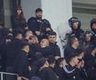 Conflict în peluza lui Dinamo la meciul cu Universitatea Craiova