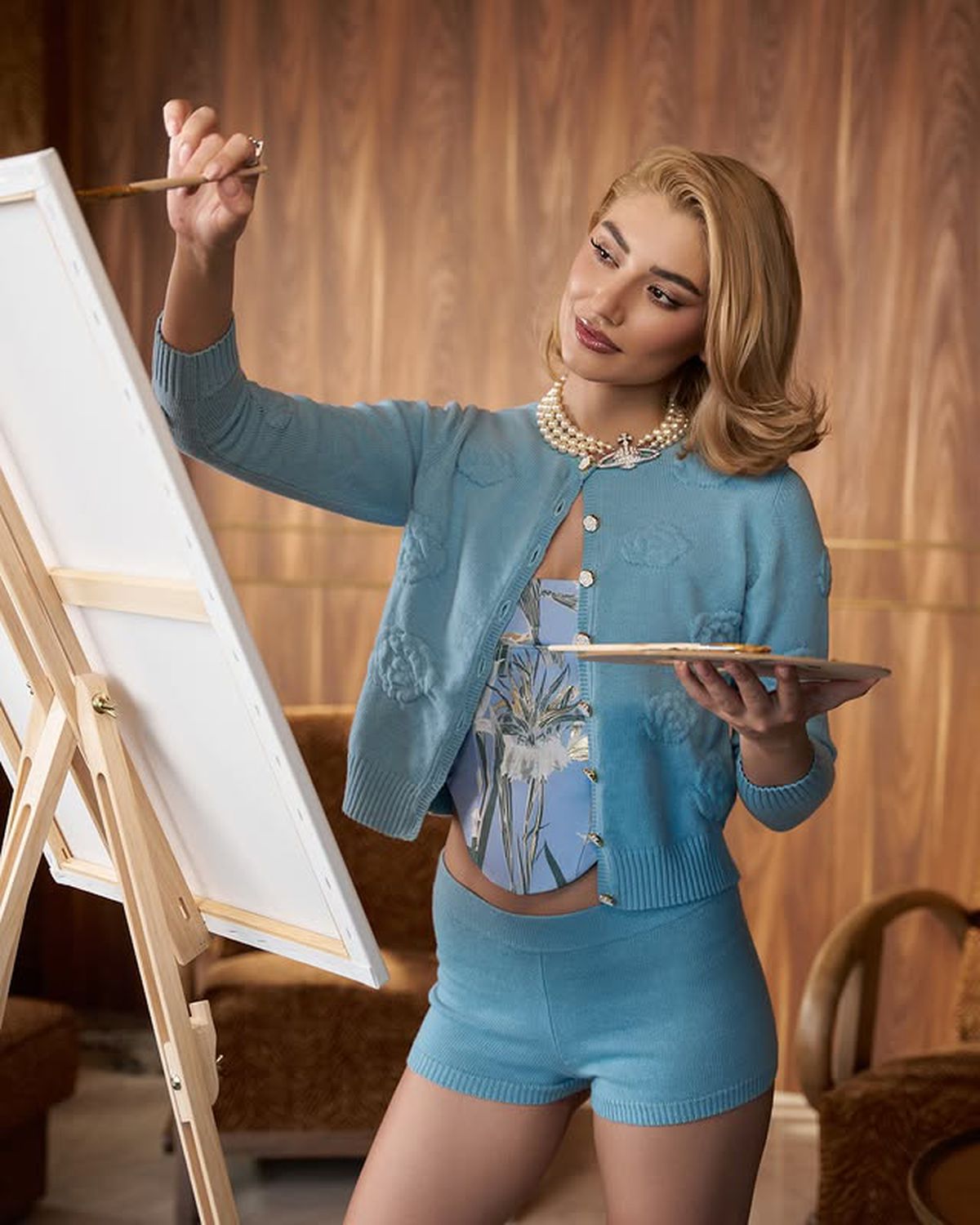 Bîrligea și Antonia au plecat în vacanță la Milano și s-au întâlnit cu o cântăreață cunoscută: „Te voi iubi pân' la sfârșitul lumii”