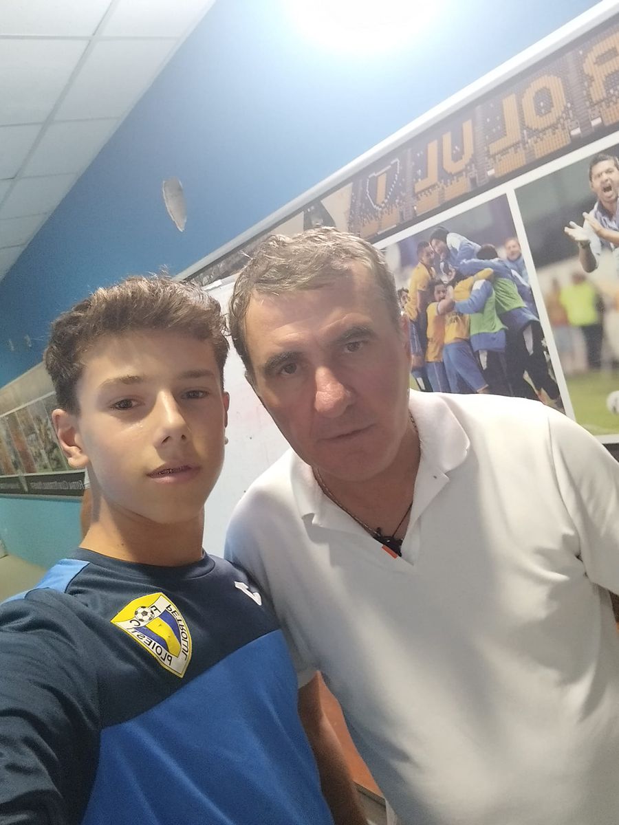 Betis Sevilla, atac la noua perlă a României: „L-au văzut la lotul național, au trimis ofertă” » FCSB, Craiova și Farul au intrat și ele în cursă