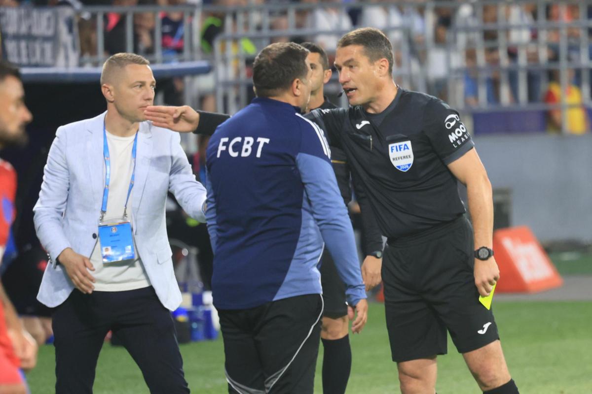 A primit „galben” din partea lui Istvan Kovacs, iar apoi a avut o criză de râs la adresa arbitrului