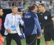Marius Croitoru, criză de râs după ce a primit un cartonaș galben din partea lui Istvan Kovacs / Foto: Ionuț Iordache GSP