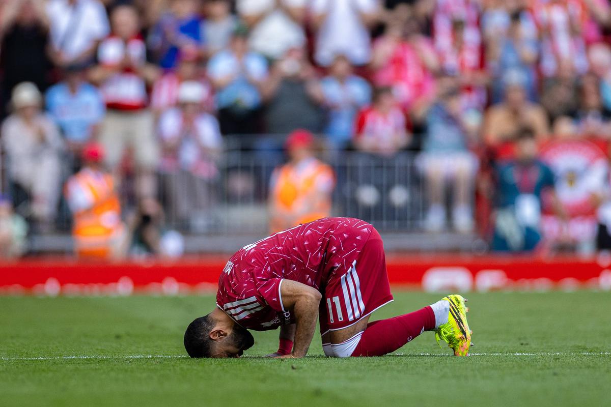 Faraonul și-a luat adio: Emoțiile au copleșit „Anfield” la ultimul meci al lui Mohamed Salah la Liverpool