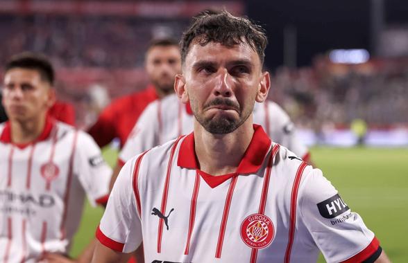 În 2025 juca în Liga Campionilor, acum a retrogradat în liga secundă din Spania